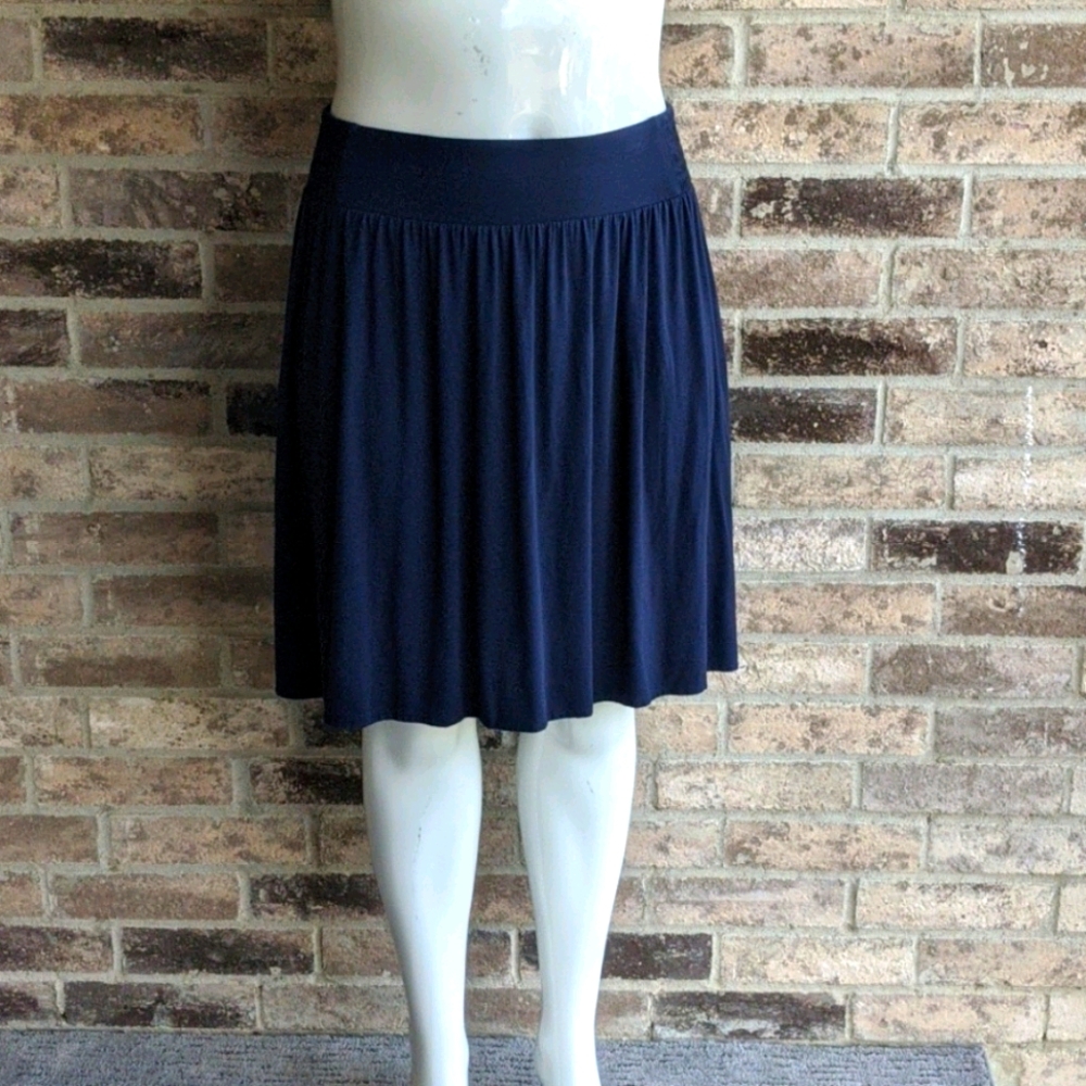 Lane Bryant navy blue skirt